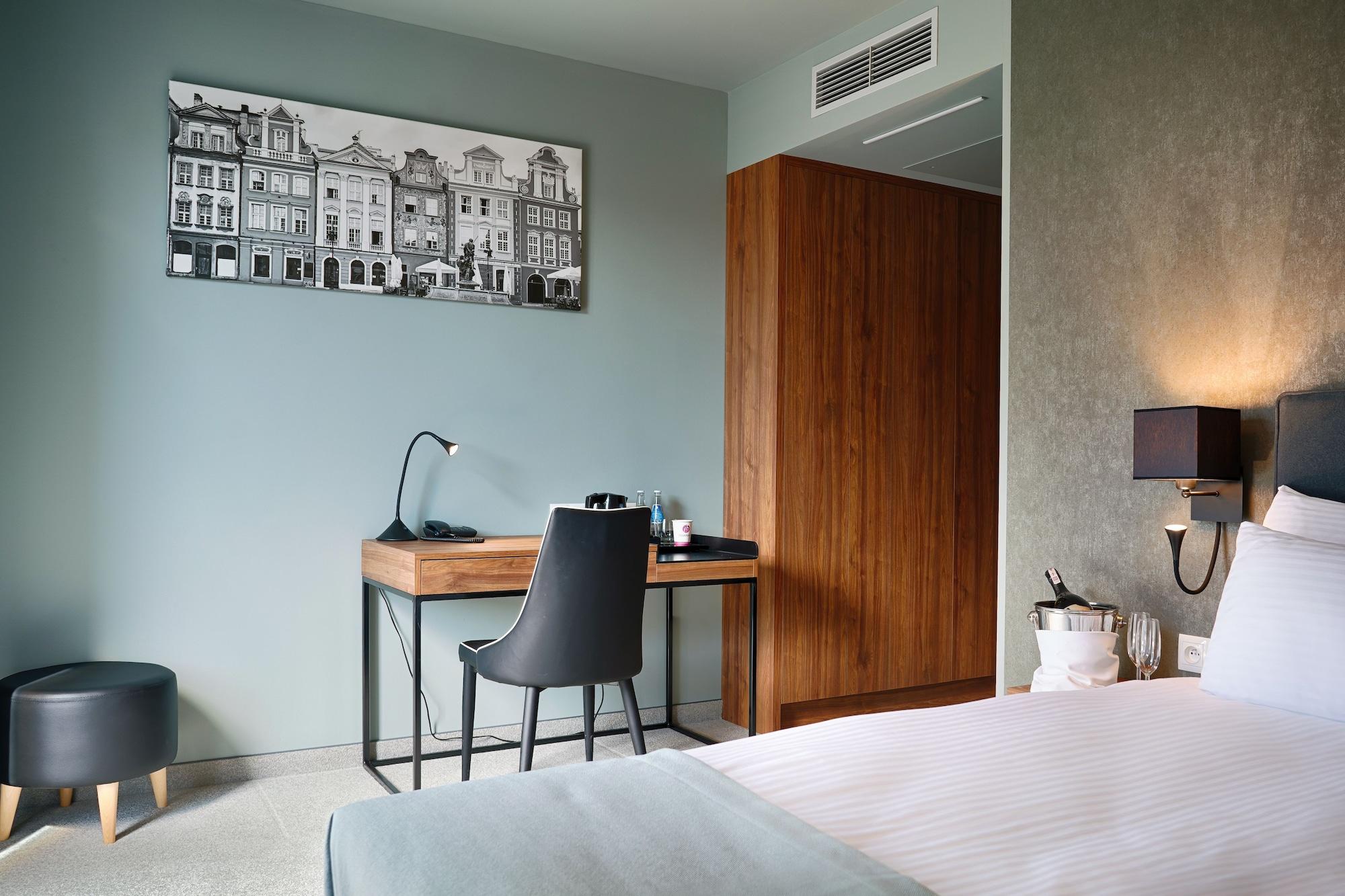 Focus Hotel พอซนาน ภายนอก รูปภาพ