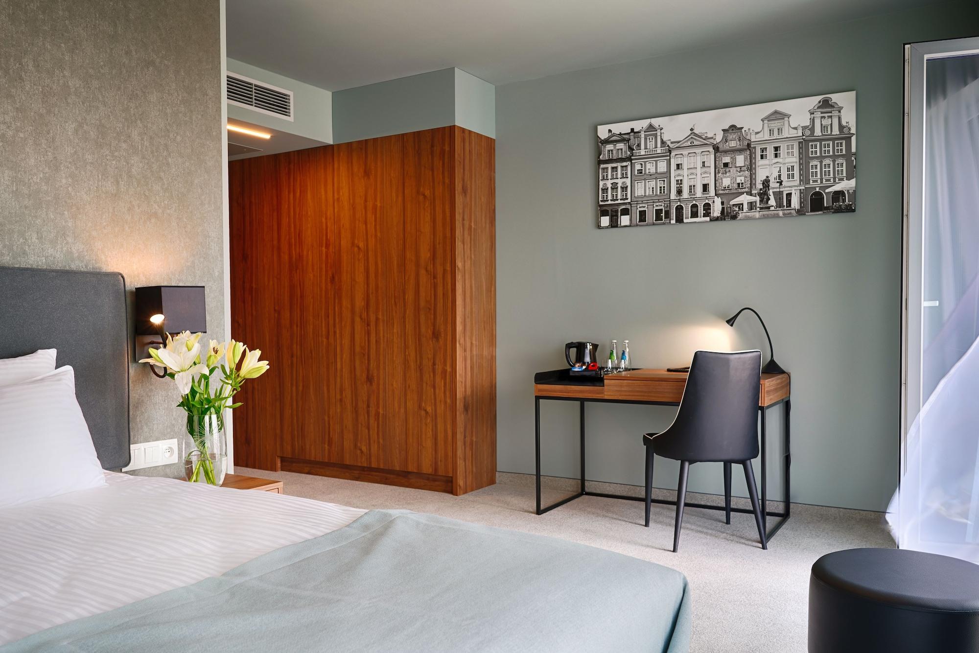 Focus Hotel พอซนาน ภายนอก รูปภาพ